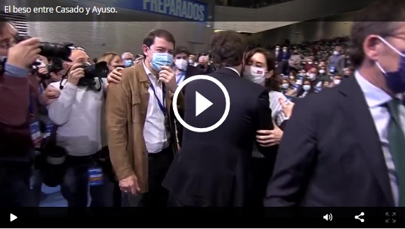 El frío saludo entre Pablo Casado y Díaz Ayuso al cruzarse en el XX ...